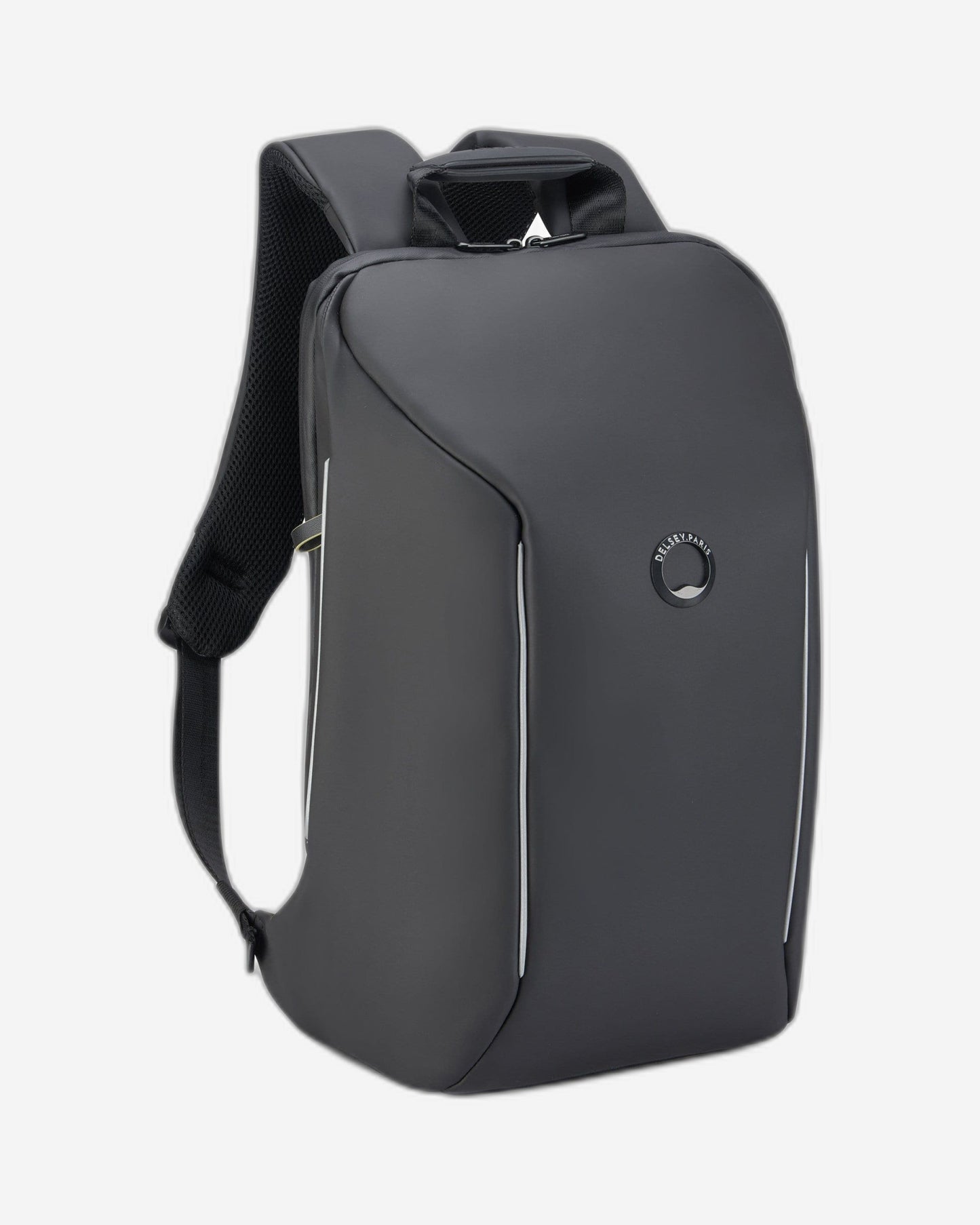 ديلسي باريس سيكورين