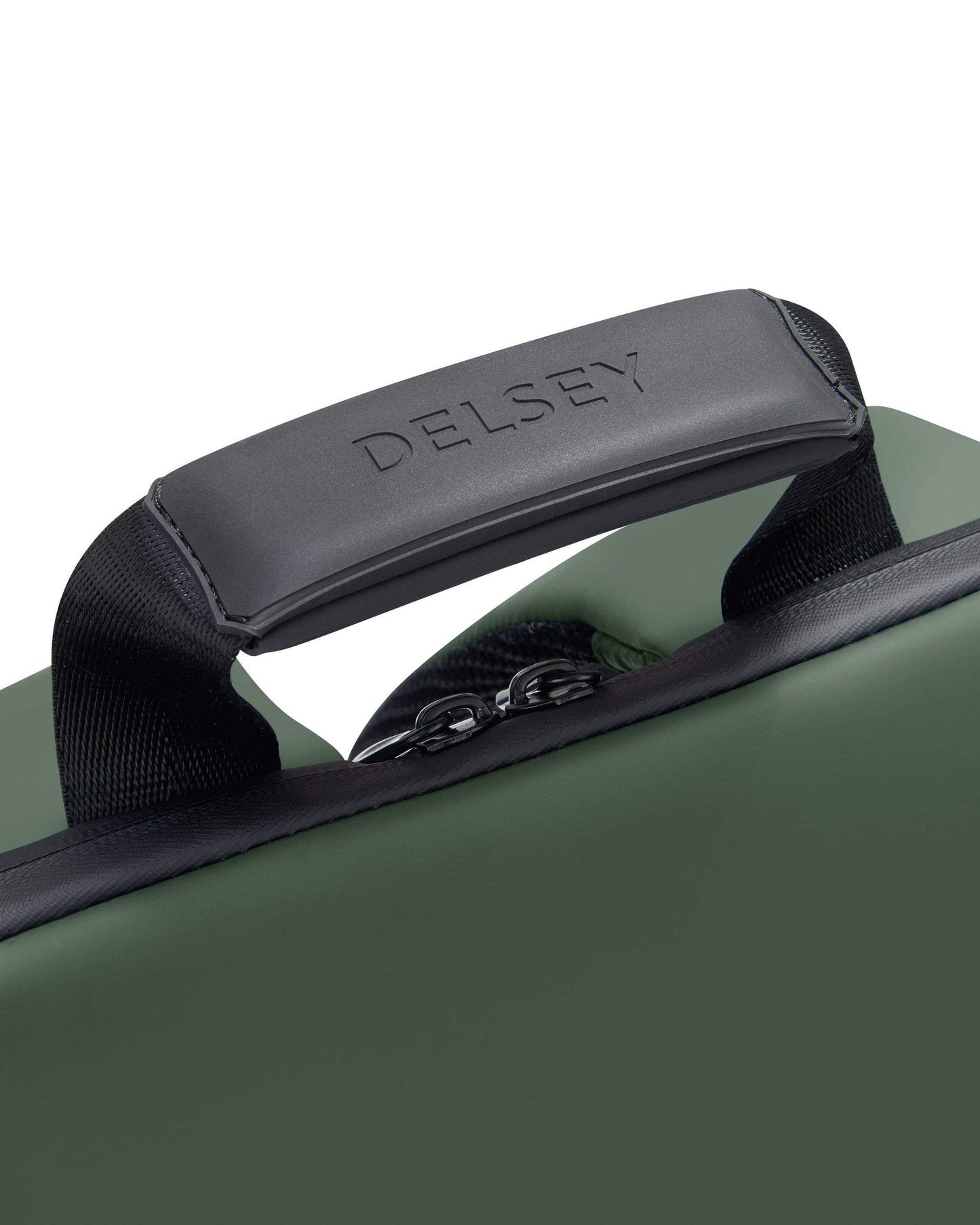 ديلسي باريس سيكورين