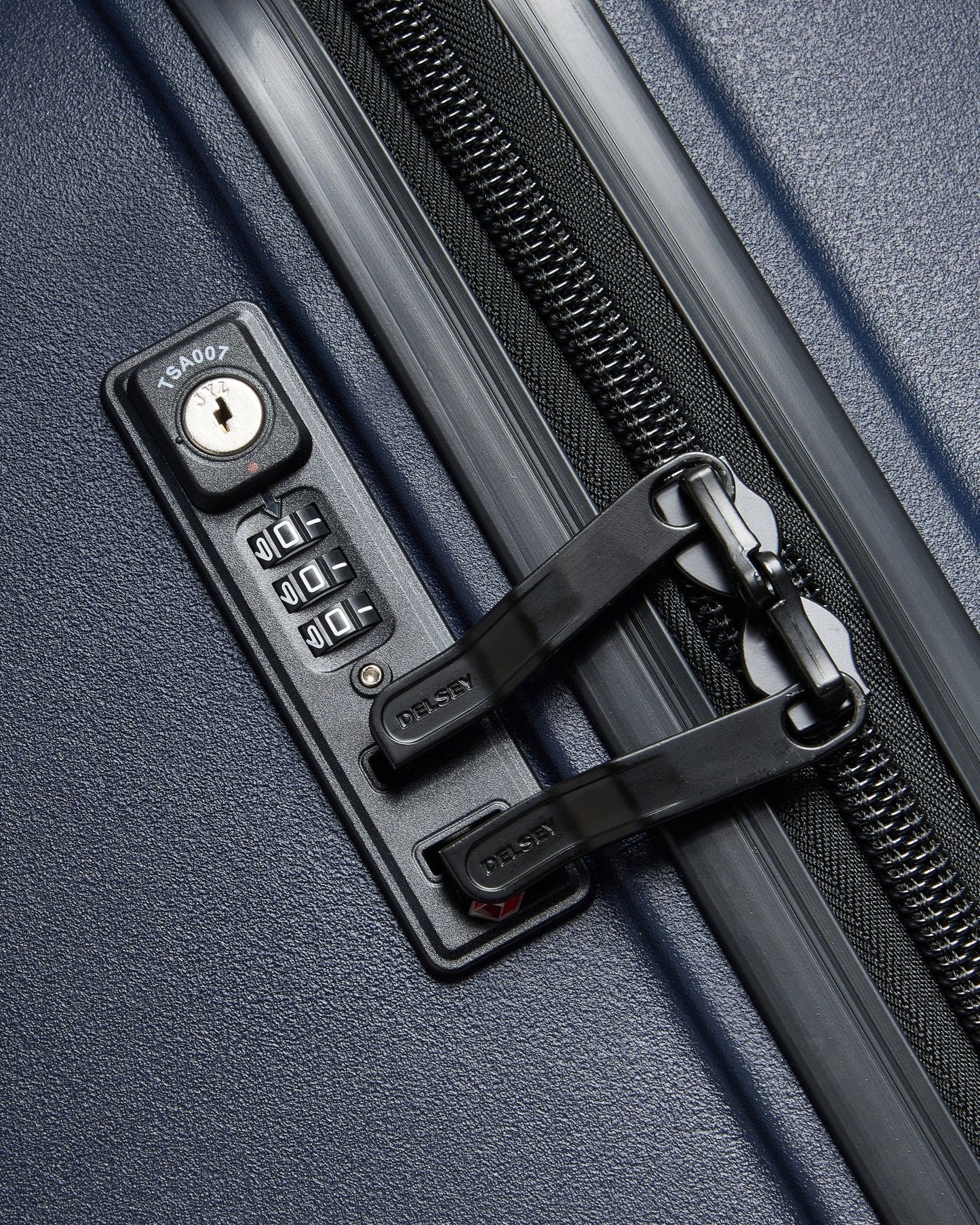 حقائب سفر ديلسي باريس بيلمونت غير قابلة للتوسيع