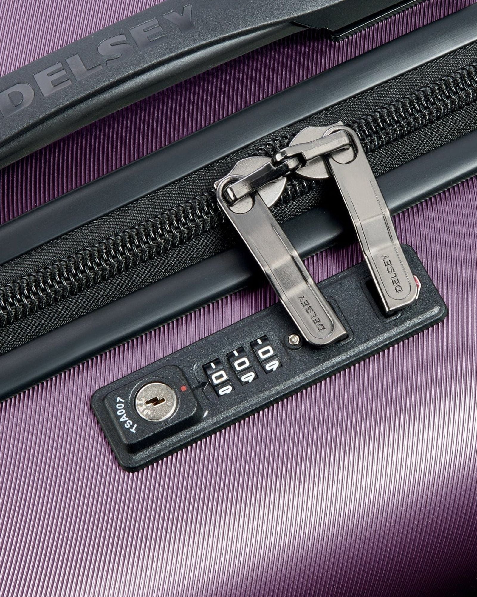 ديلسي باريس كوميت +