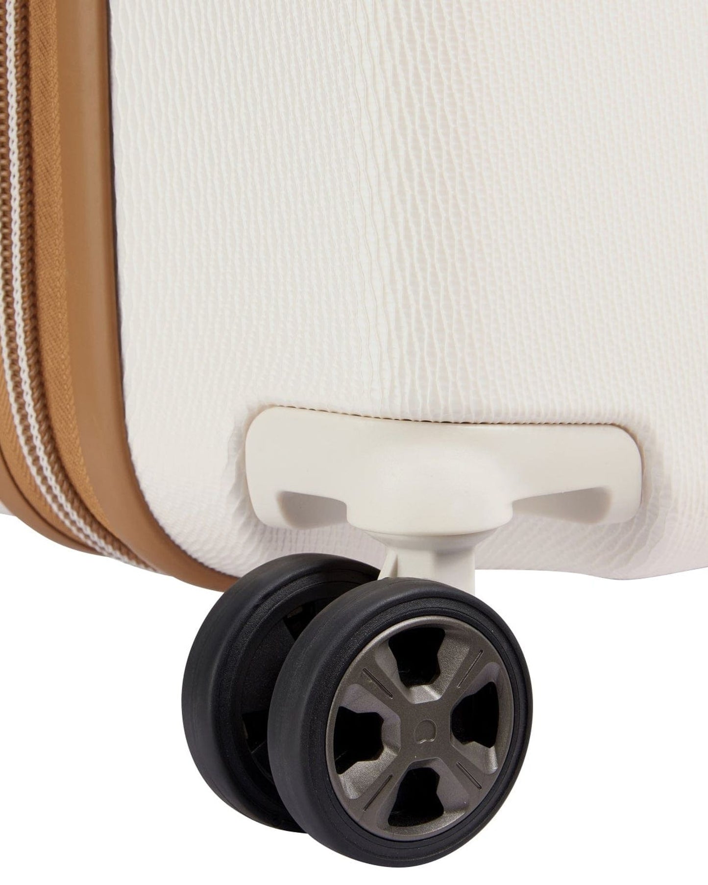 الأمتعة ديلسي باريس شاتليه إير 2.0