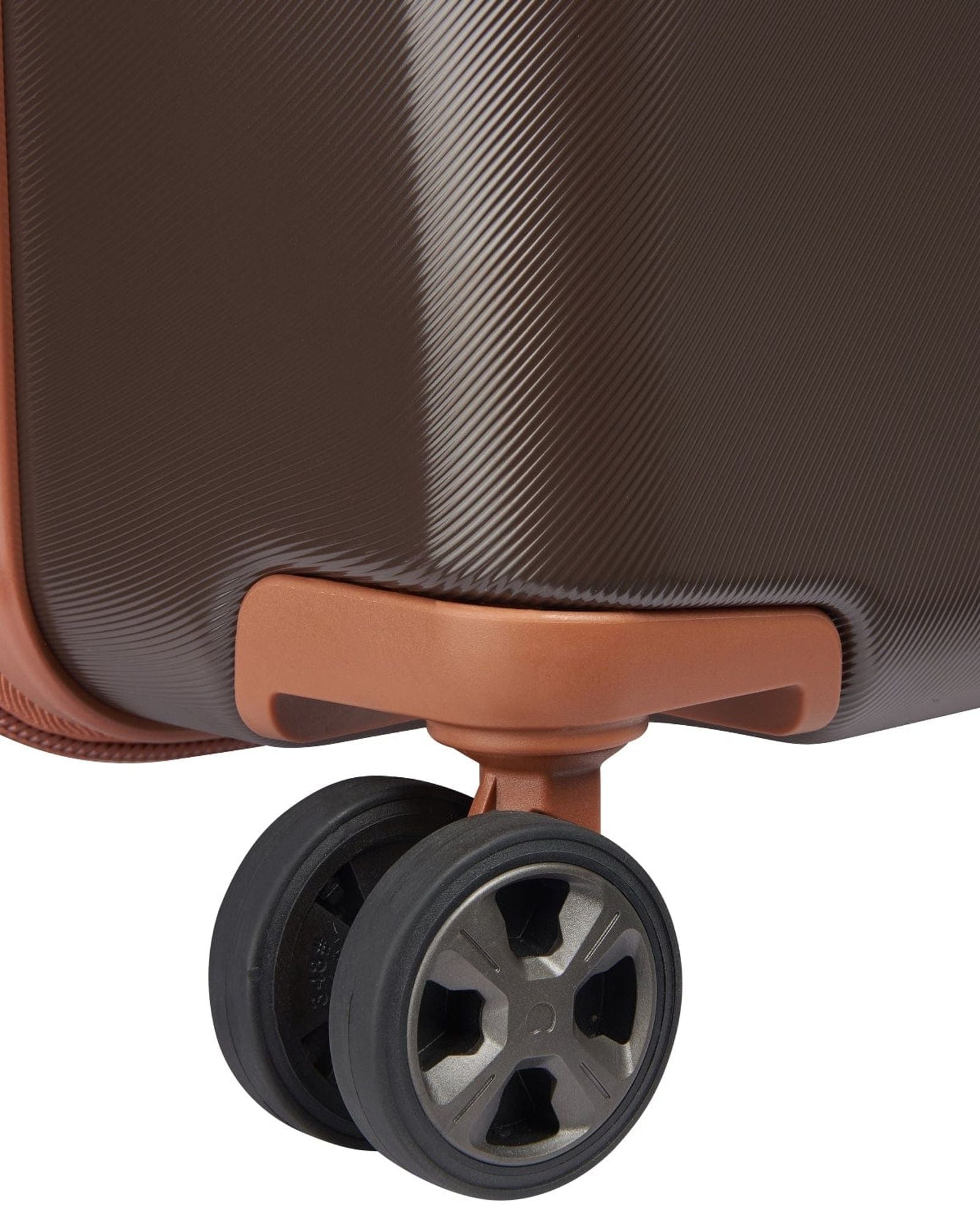 ديلسي باريس بروميناد هارد 2.0