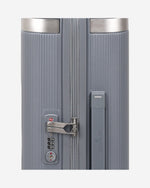 حقيبة سفر صلبة من إيكولاك ديناستي، غير قابلة للتمدد، بعجلات مزدوجة، مقاس 55 سم، لون أزرق ثلجي - PC142