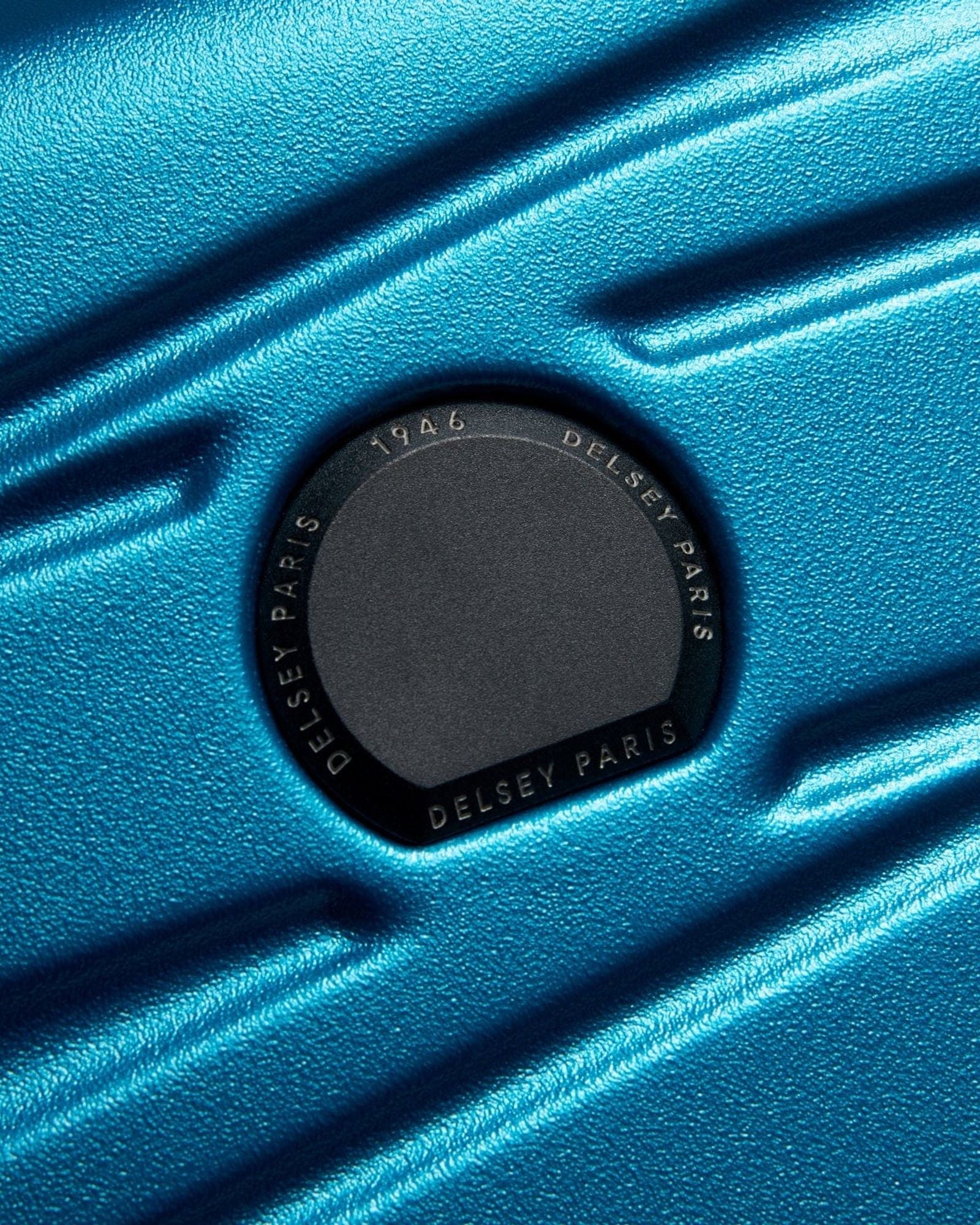 ديلسي باريس تيفاني