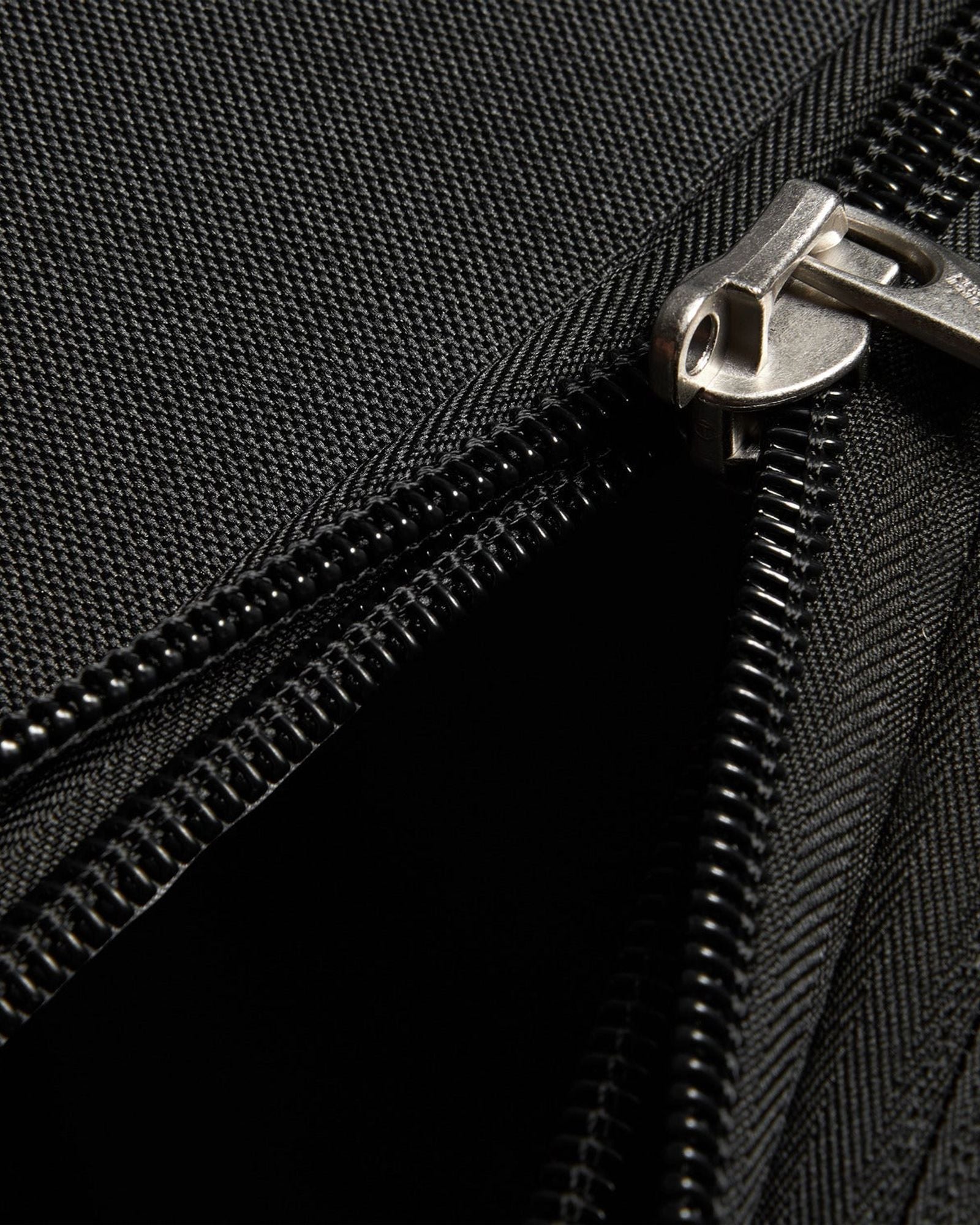 ديلسي باريس بين أب 6