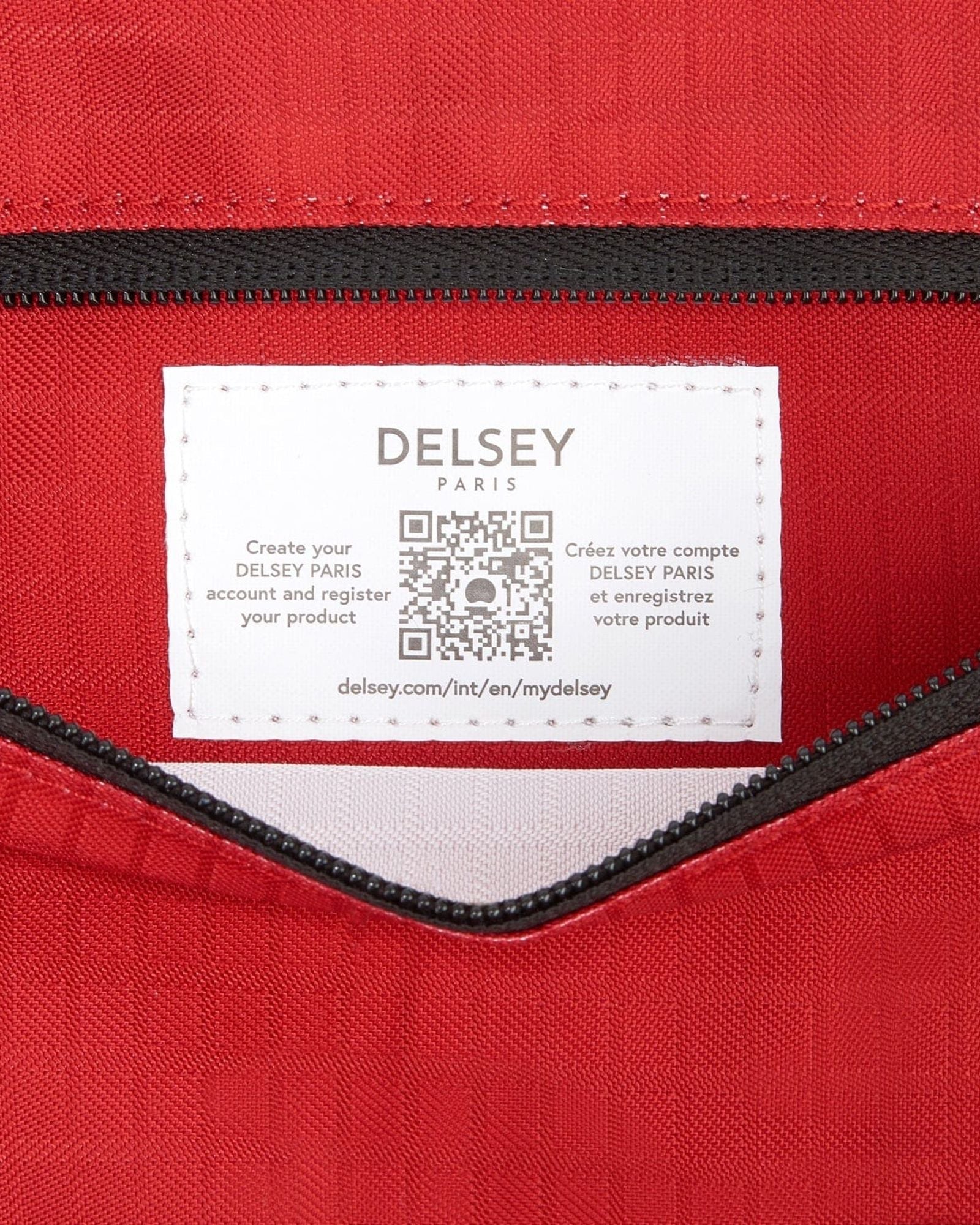 ديلسي باريس نوماد