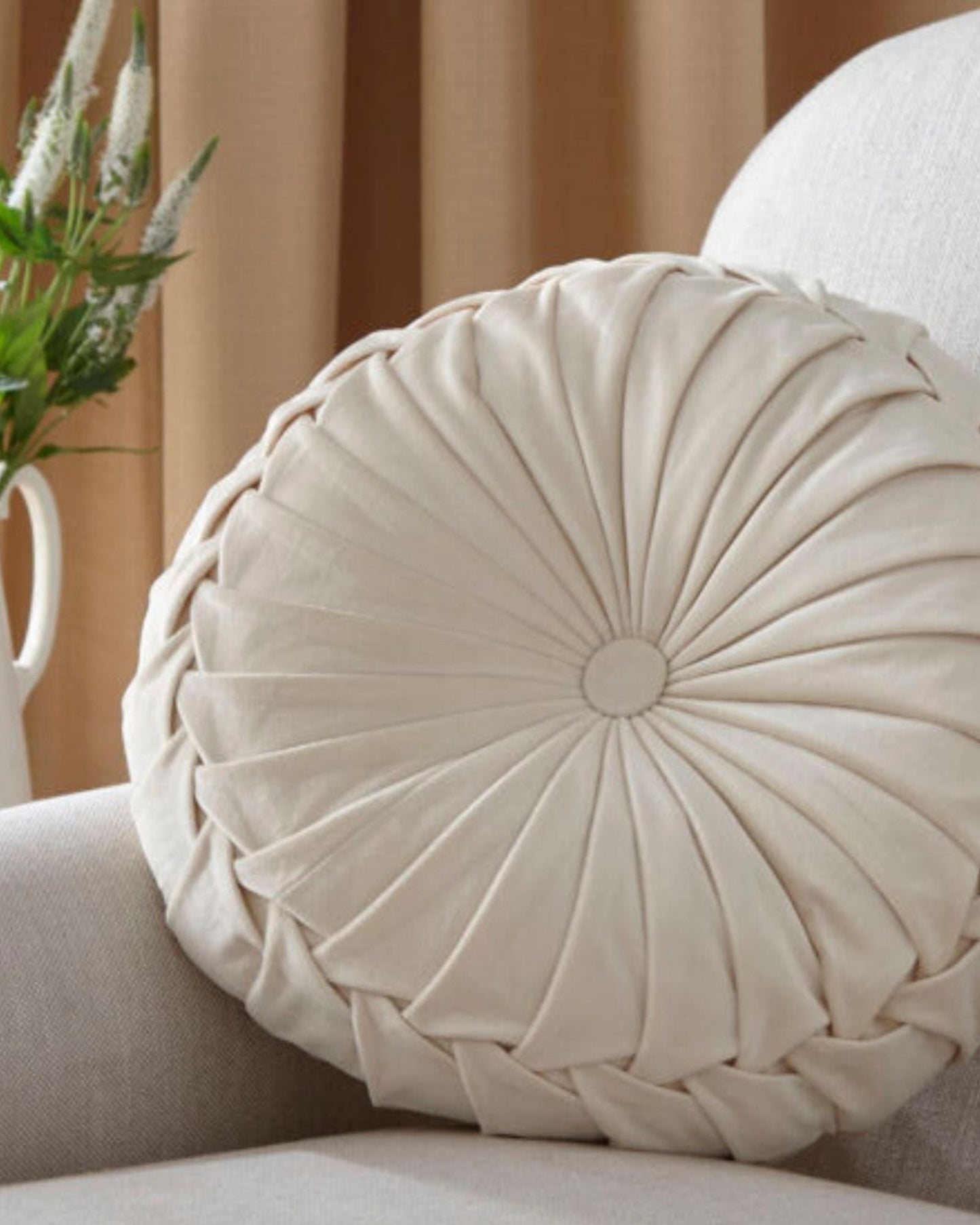 وسادة لورا آشلي "روزانا" المزخرفة المحشوة - 35 × 14 سم