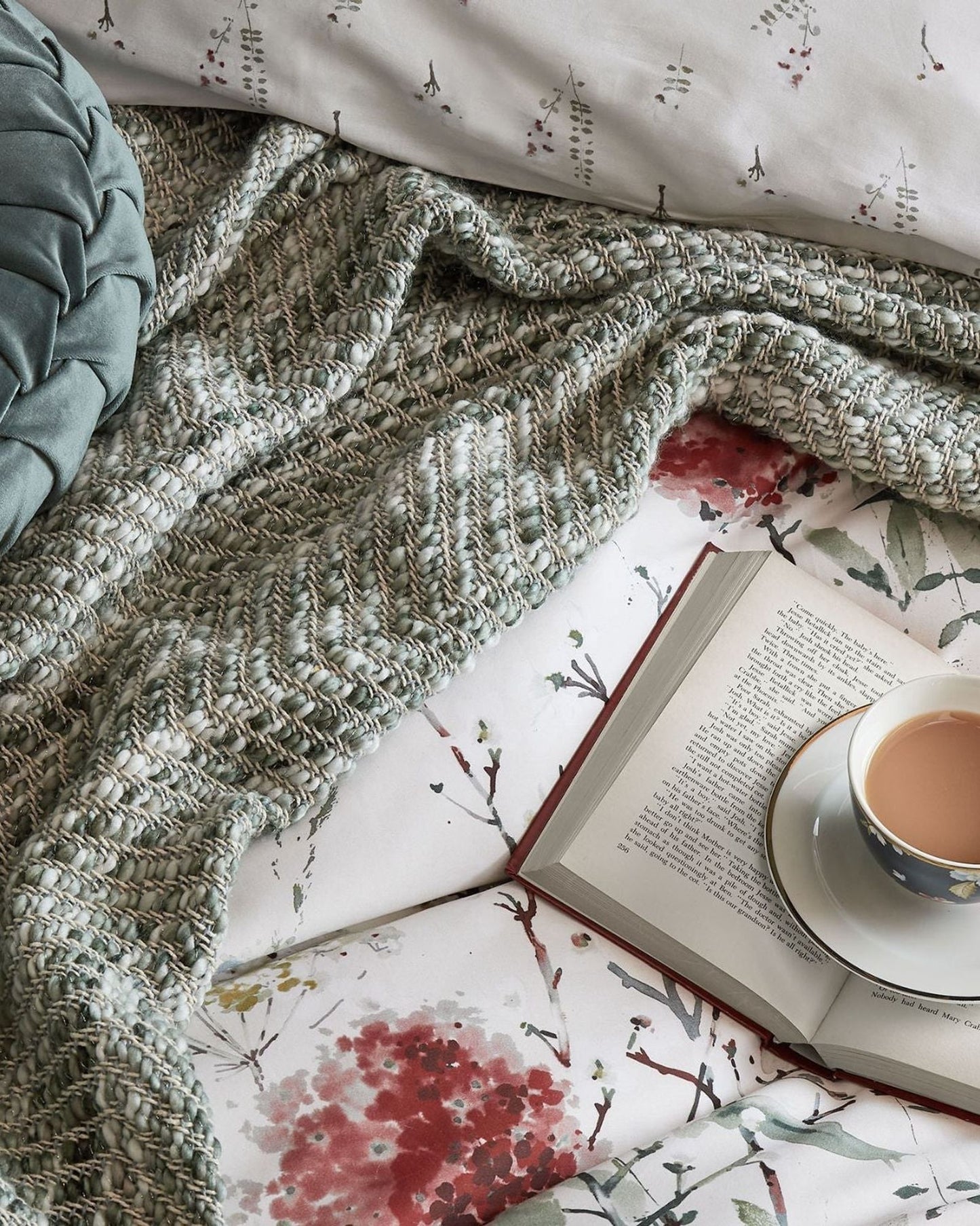 طقم غطاء لحاف "بالينغتون بلوم" من لورا آشلي باللون الياقوت