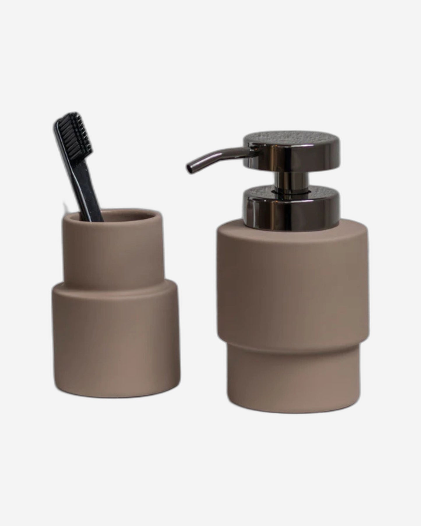 إكسسوارات حمام "سيراميك الظلال" من ميت ديتمر بلون نوجا