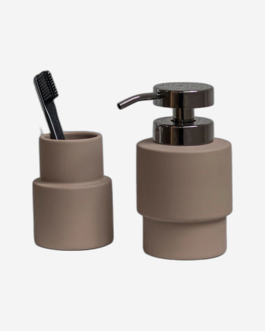 إكسسوارات حمام "سيراميك الظلال" من ميت ديتمر بلون نوجا