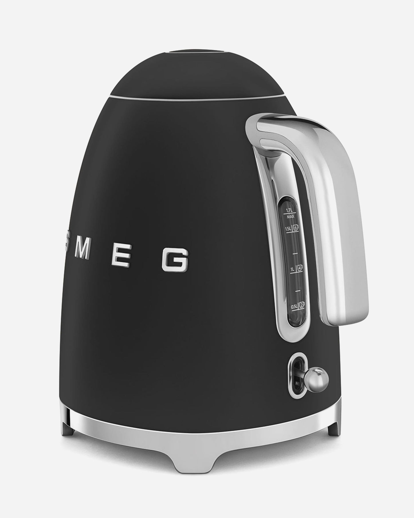 غلاية كهربائية SMEG سعة 1.7 لتر بغطاء يفتح بنعومة - أسود مطفي