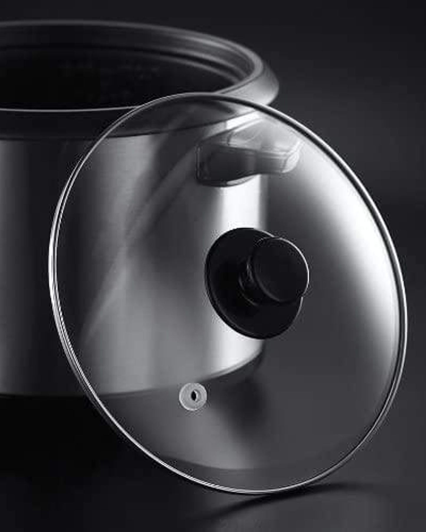 طباخ أرز راسل هوبز مع قدر بخاري سعة 1.8 لتر