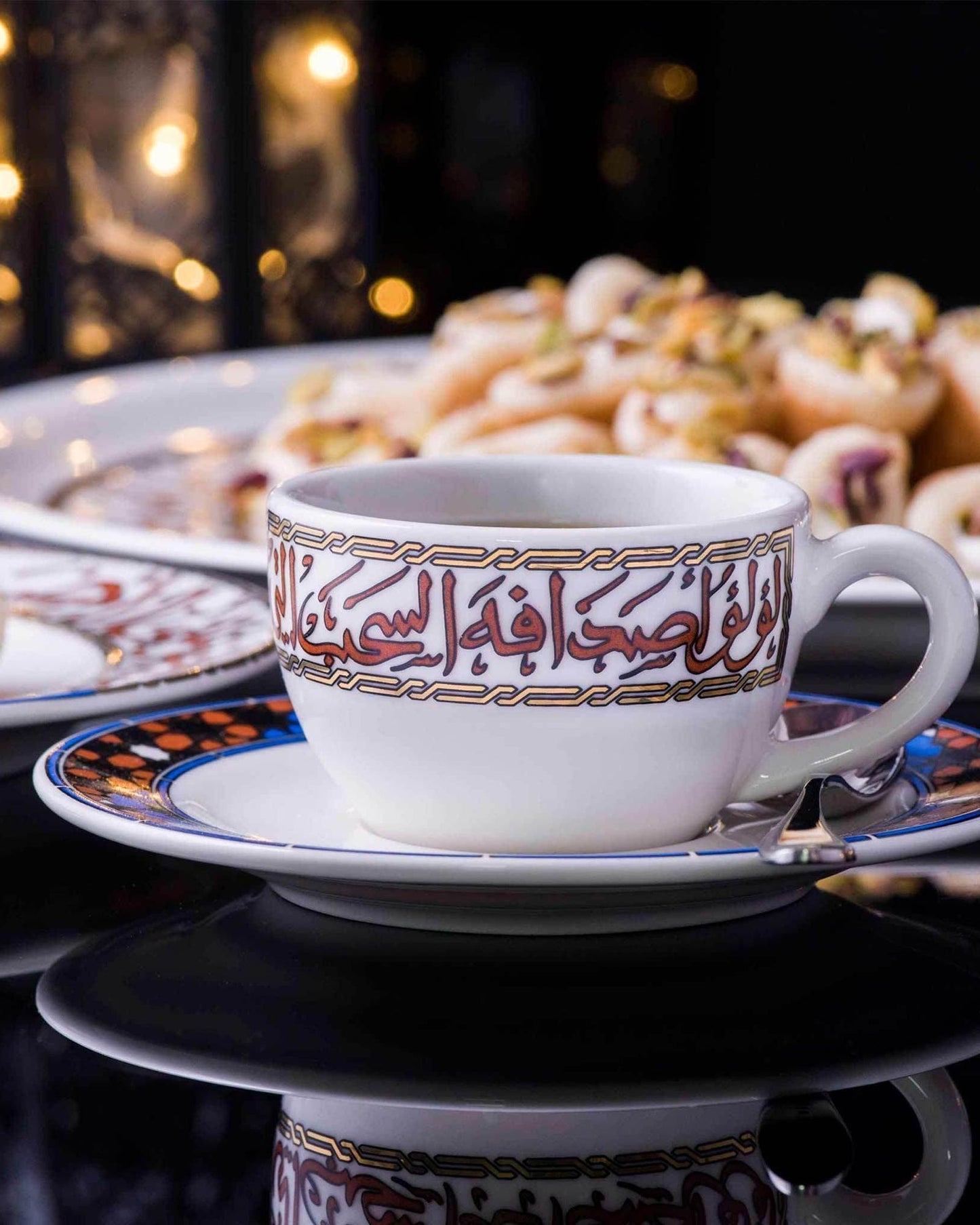 طقم فناجين وصحون قهوة ديملاج ميلانج، 6 قطع، ذهبي وبني