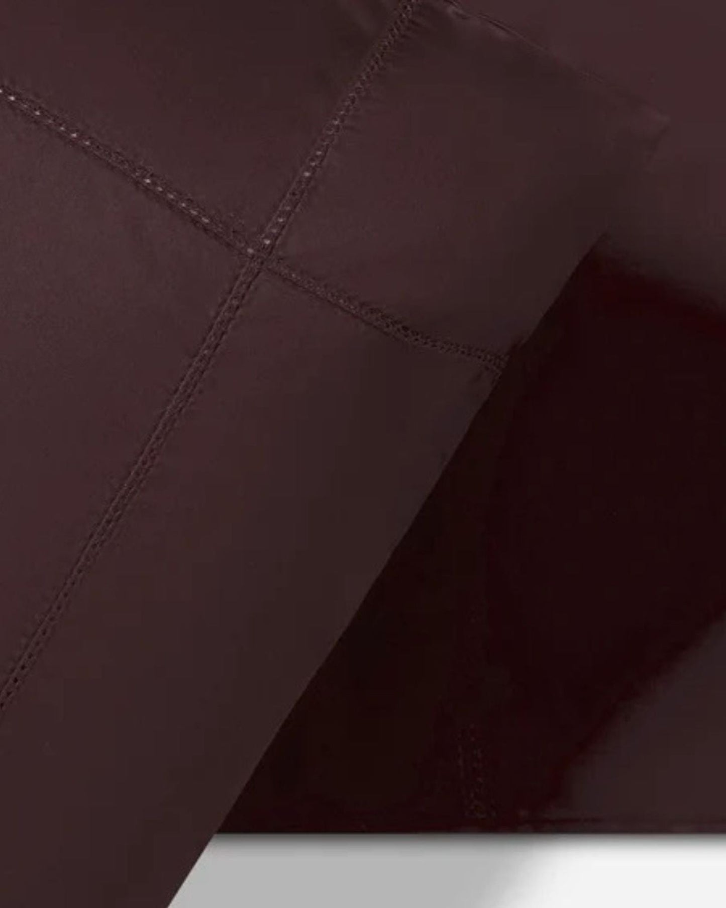 غطاء لحاف "سوبيما" من جاسبر كونران، بكثافة خيوط ٥٠٠ خيط، بلون الشوكولاتة