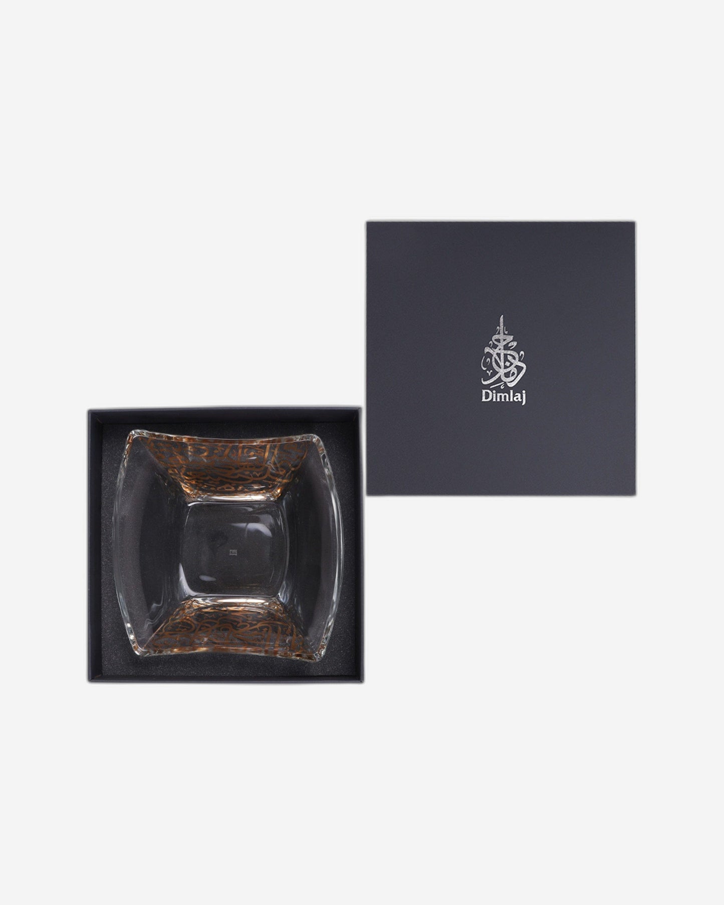 وعاء تقديم كبير ذهبي اللون من ديملاج كريم