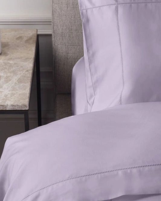 غطاء لحاف "سوبيما" من جاسبر كونران، بكثافة خيوط ٥٠٠، باللون الخزامي