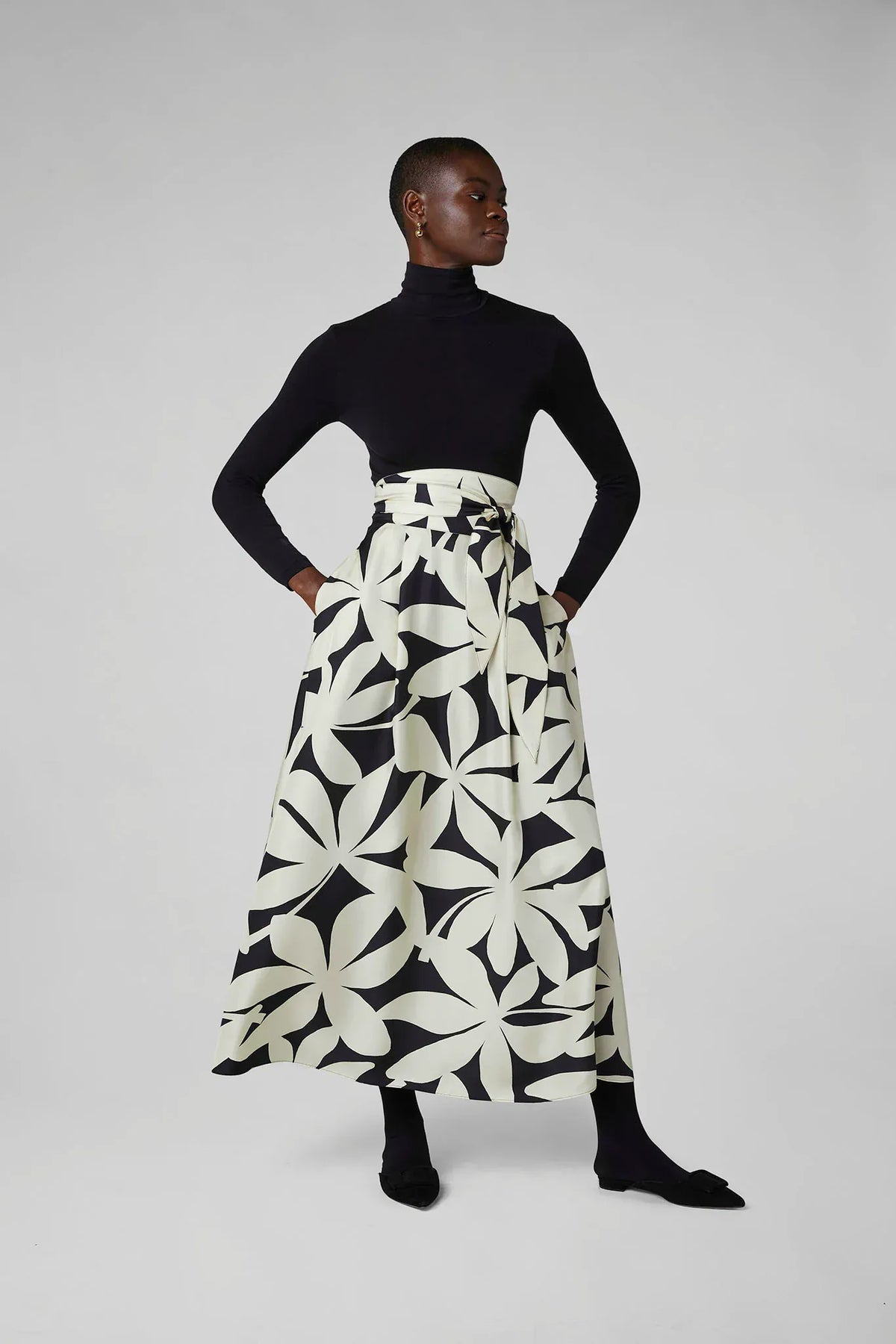 Gail Silk Twill Printed Maxi Skirt in Black