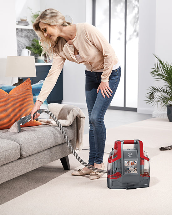 منظف سجاد سبوتليس الأحمر