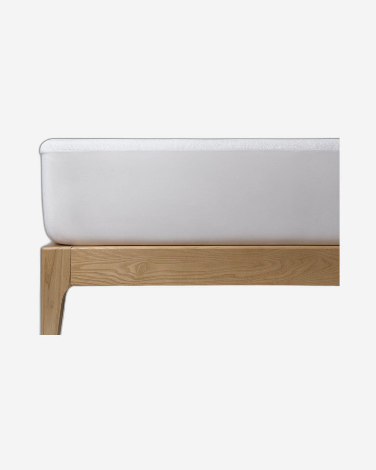 واقي مرتبة "بابيلون" من فيلفونت، مصنوع من الخيزران الأبيض