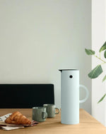 ستيلتون EM77 إبريق مفرغ 1 لتر أزرق ثلجي ناعم 995-2