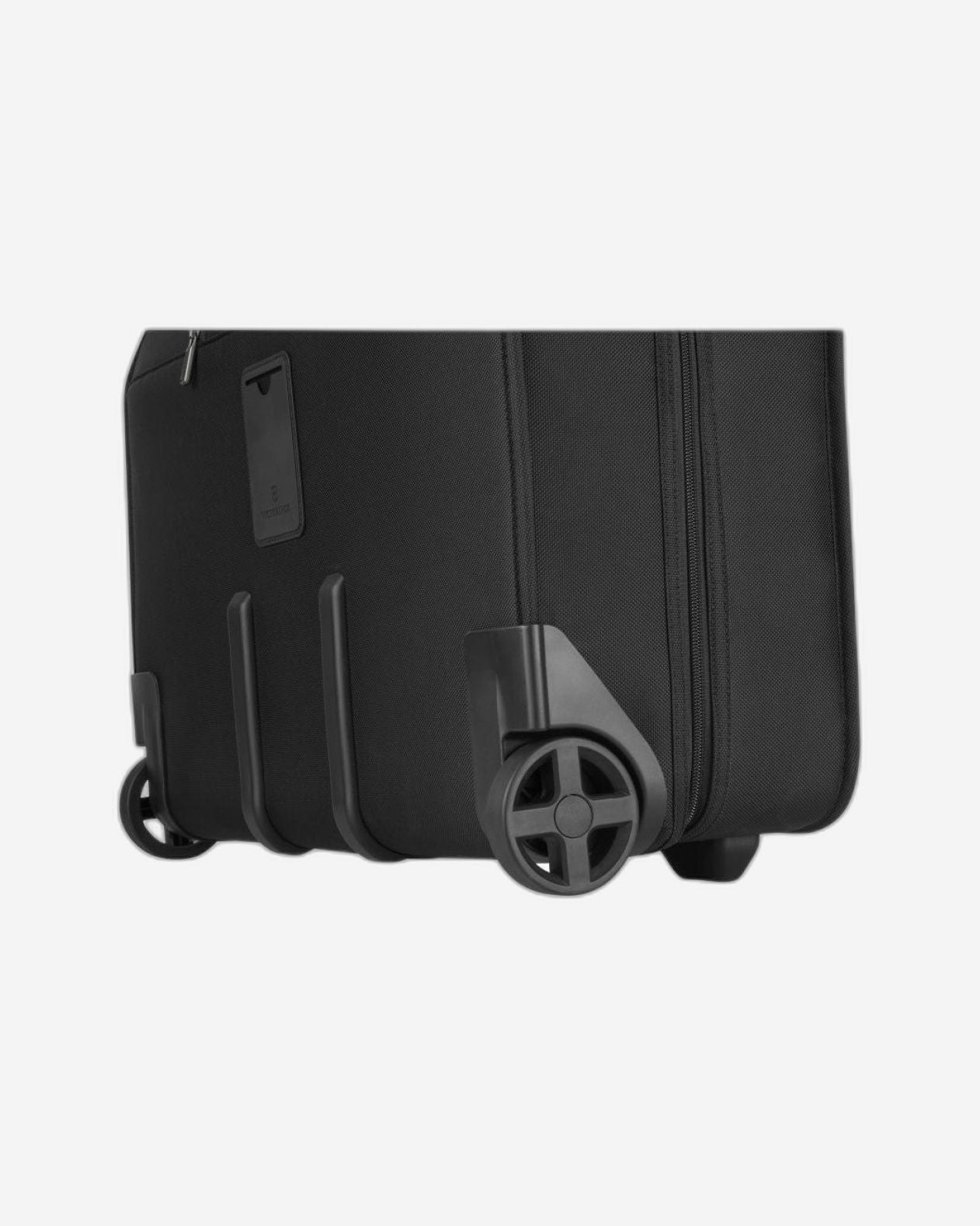 حقيبة سفر بعجلات من Victorinox Werks Traveler 6.0