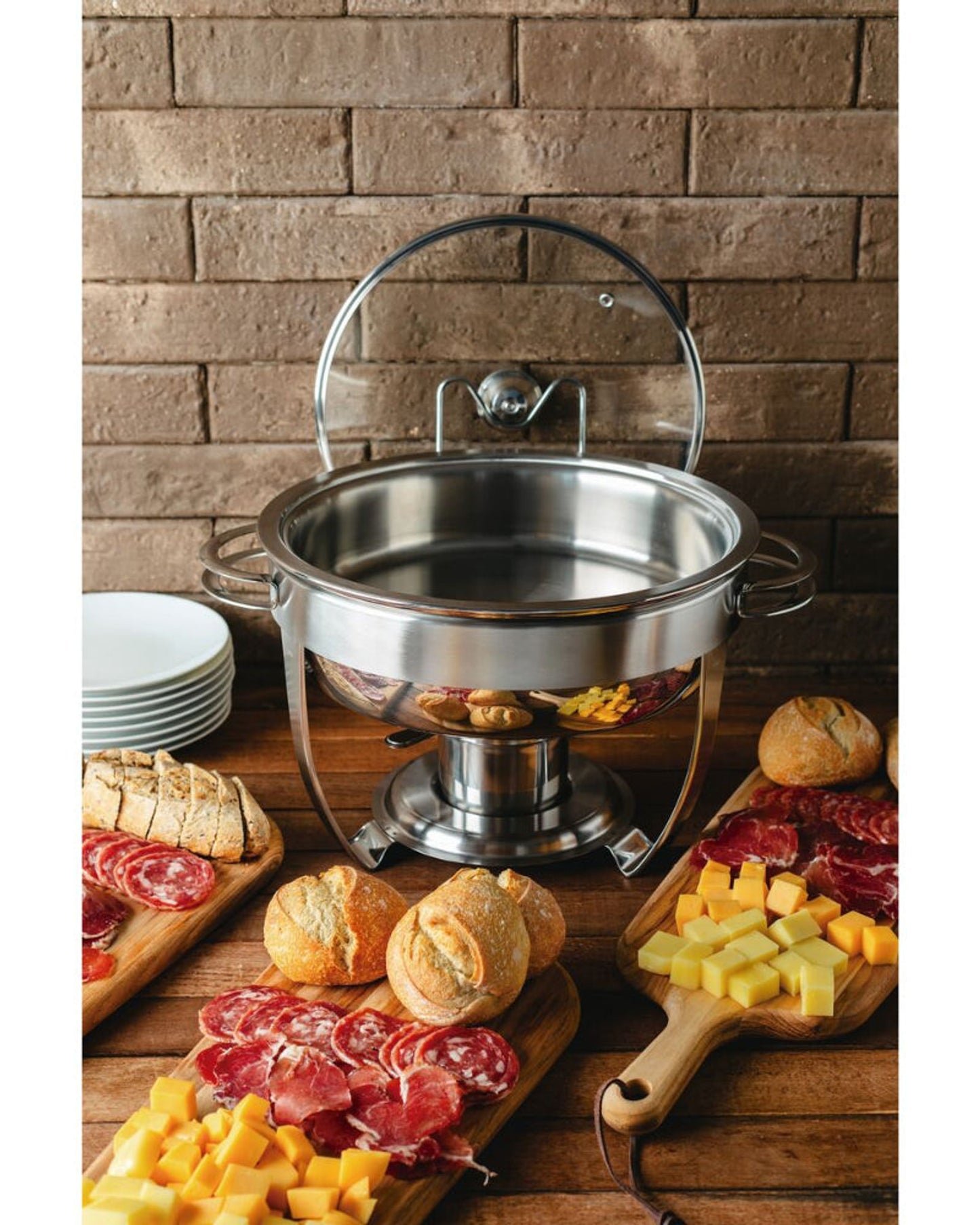 طبق تسخين دائري من الفولاذ المقاوم للصدأ من ترامونتينا مع حامل غطاء وموقد، سعة 4.3 لتر