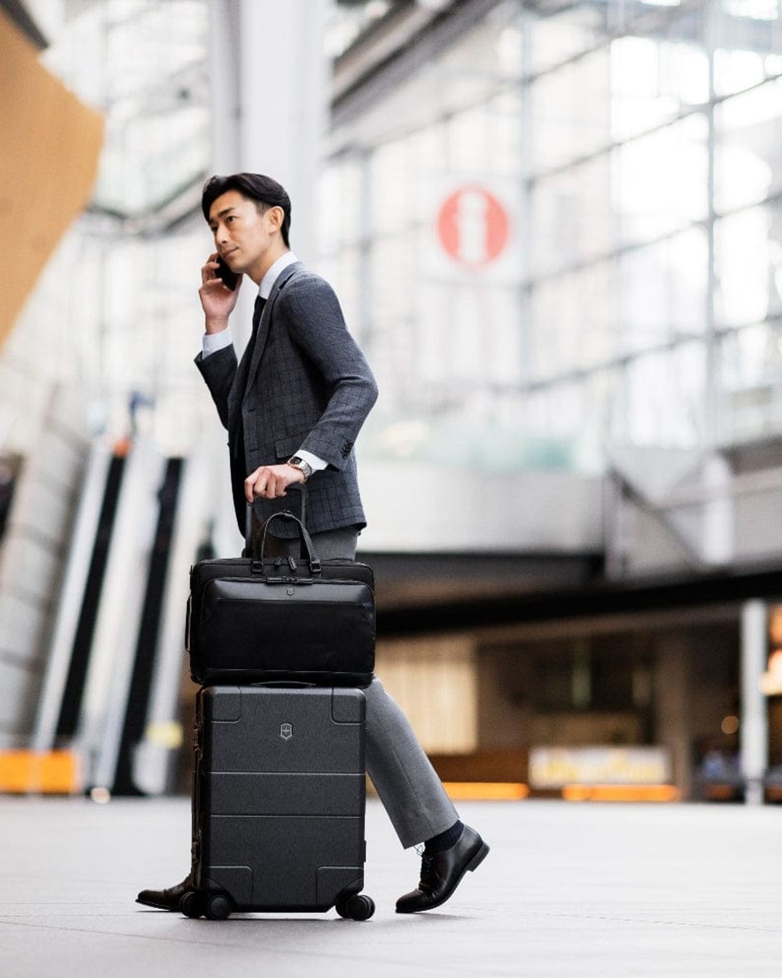 سلسلة فيكتورينوكس ليكسيكون المؤطرة