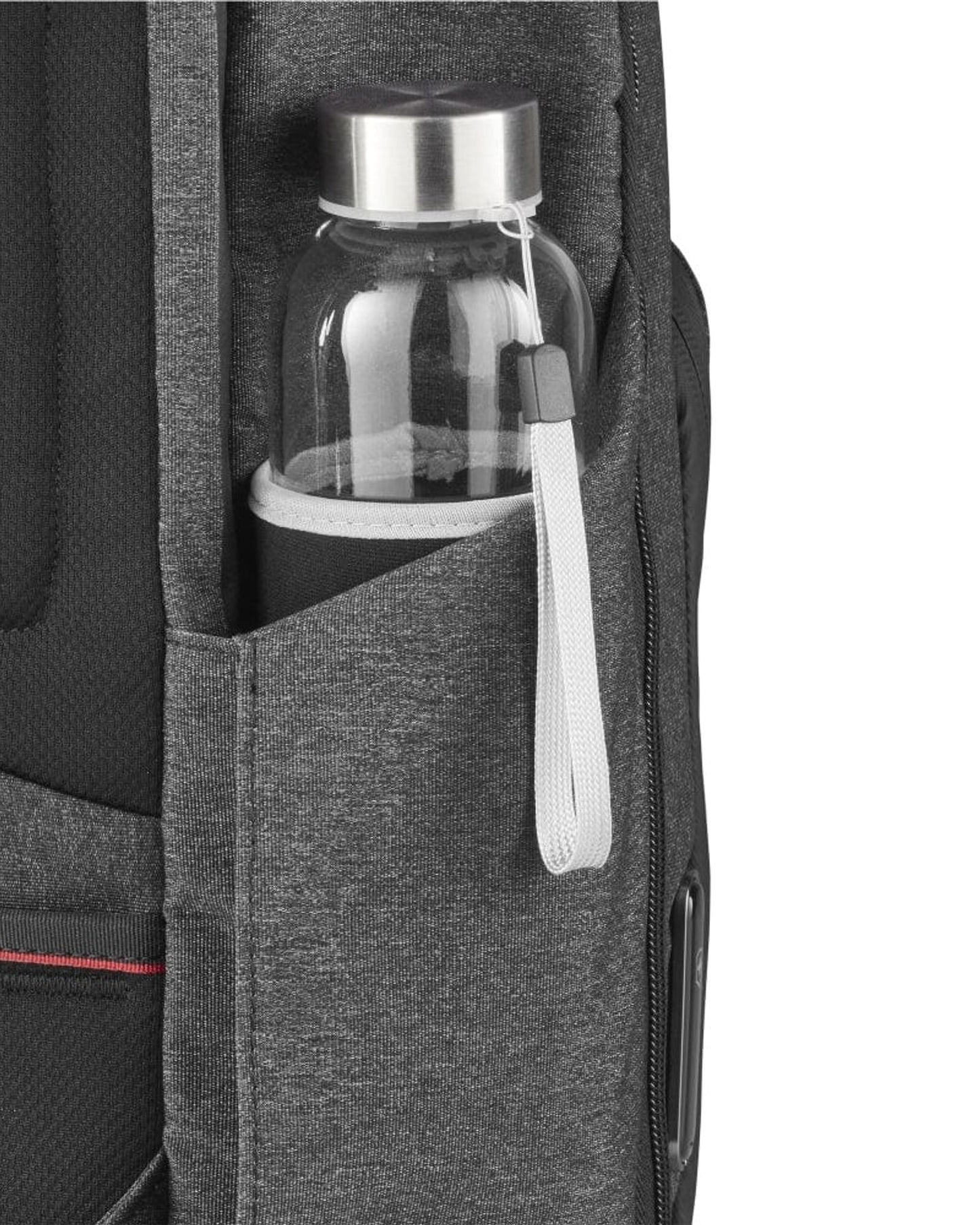 حقيبة ظهر فيكتورينوكس أركيتكتشر أوربان 2 ديلوكس