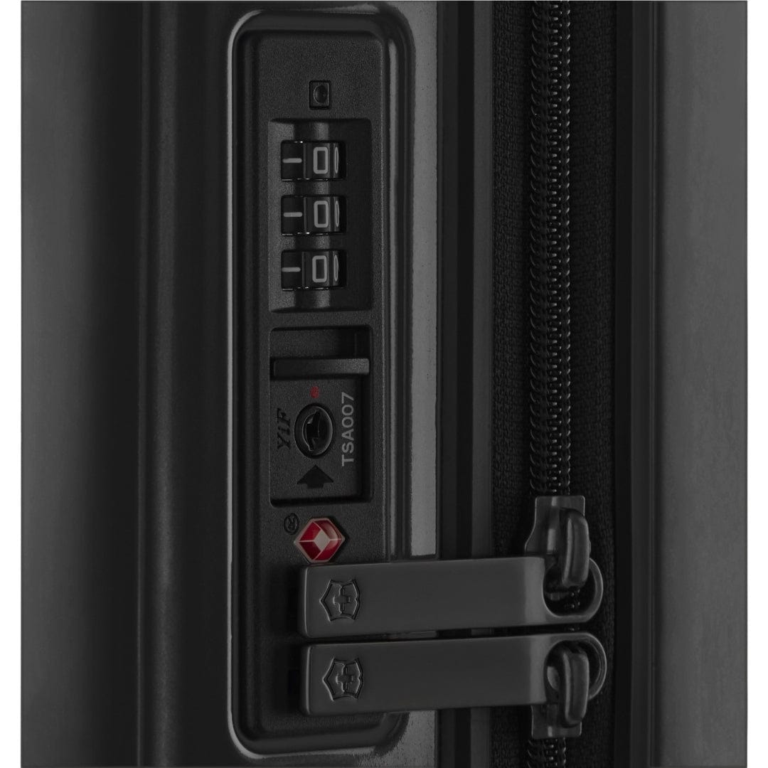 فيكتورينوكس ايروكس خفيف الوزن