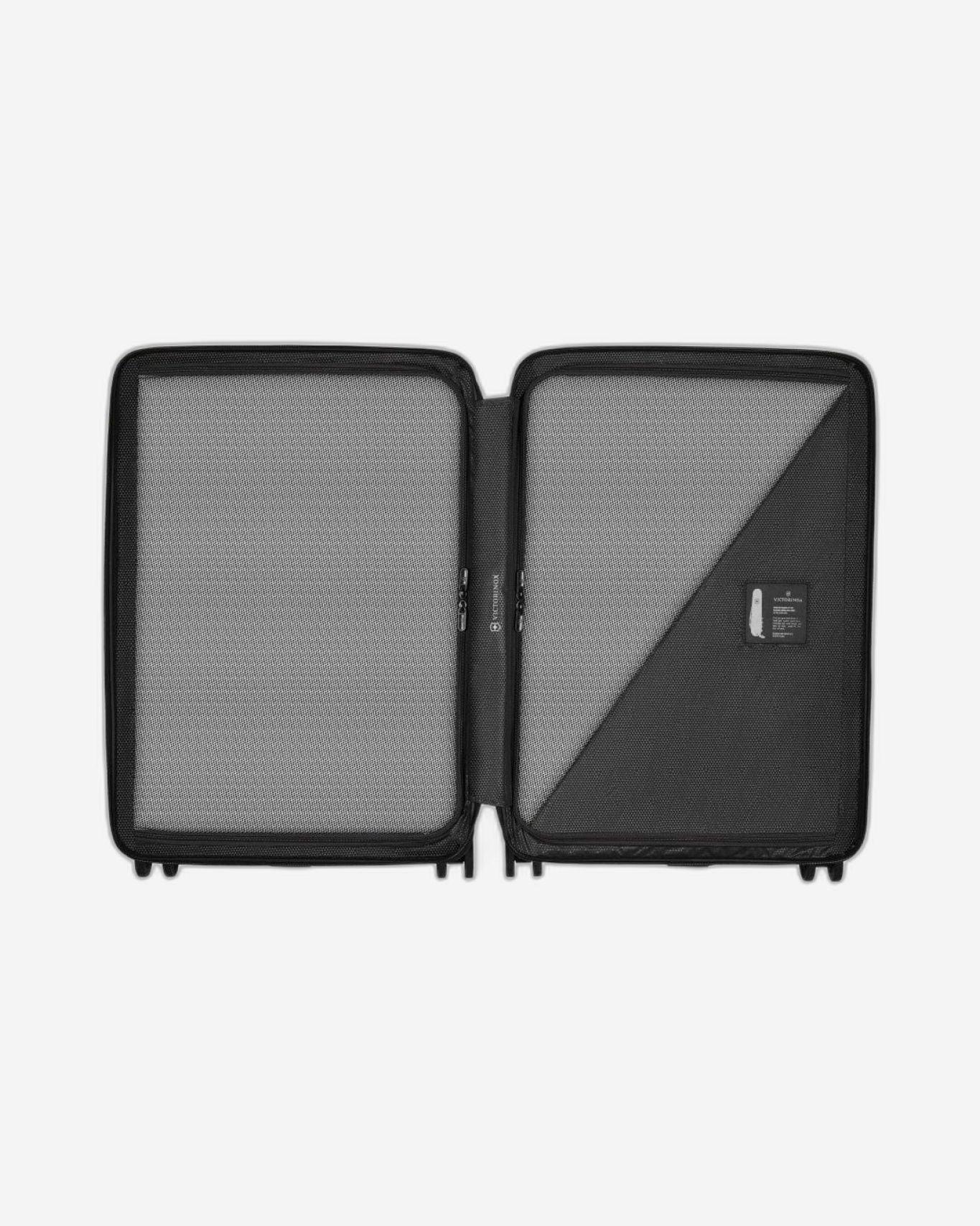 فيكتورينوكس ايروكس خفيف الوزن