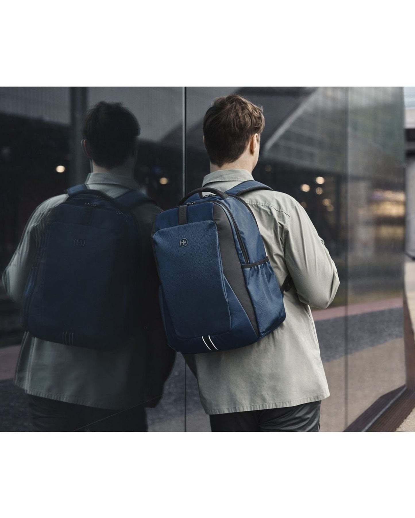 حقيبة ظهر Wenger XE Professional للكمبيوتر المحمول مقاس 15.6 بوصة مع جيب للكمبيوتر اللوحي باللون الأزرق - 612740