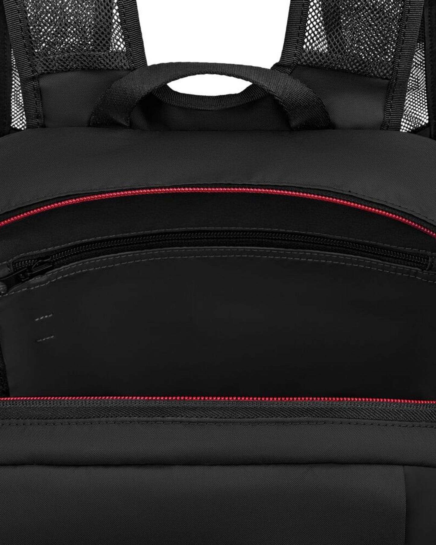 حقيبة ظهر قابلة للطي من فيكتورينوكس ترافل إسينشالز