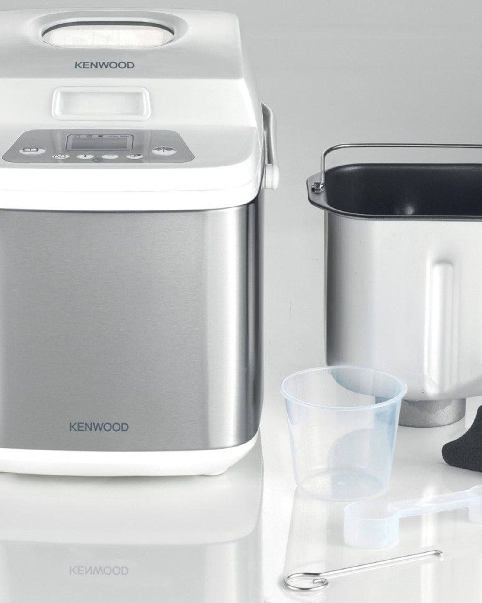 ماكينة خبز كينوود