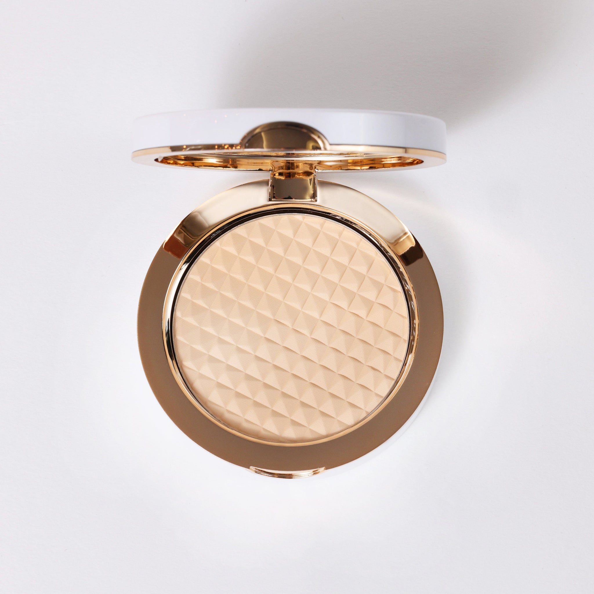 بودرة شفافة من بسام فتوح ذا برايدلايت، تاتش مي