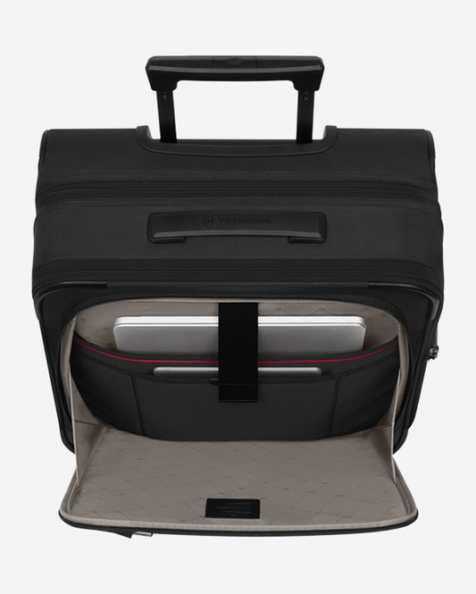 حقيبة سفر فيكتورينوكس ويركس ترافيلر 7.0 العالمية سوداء