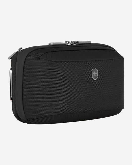  Victorinox Werks Traveler 7.0 Toiletry Bag Black