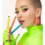 قلم تحديد عيون مزدوج الطرف من 7DAYS CUTE بختم على شكل قلب - محدد عيون سائل أسود مقاوم للماء