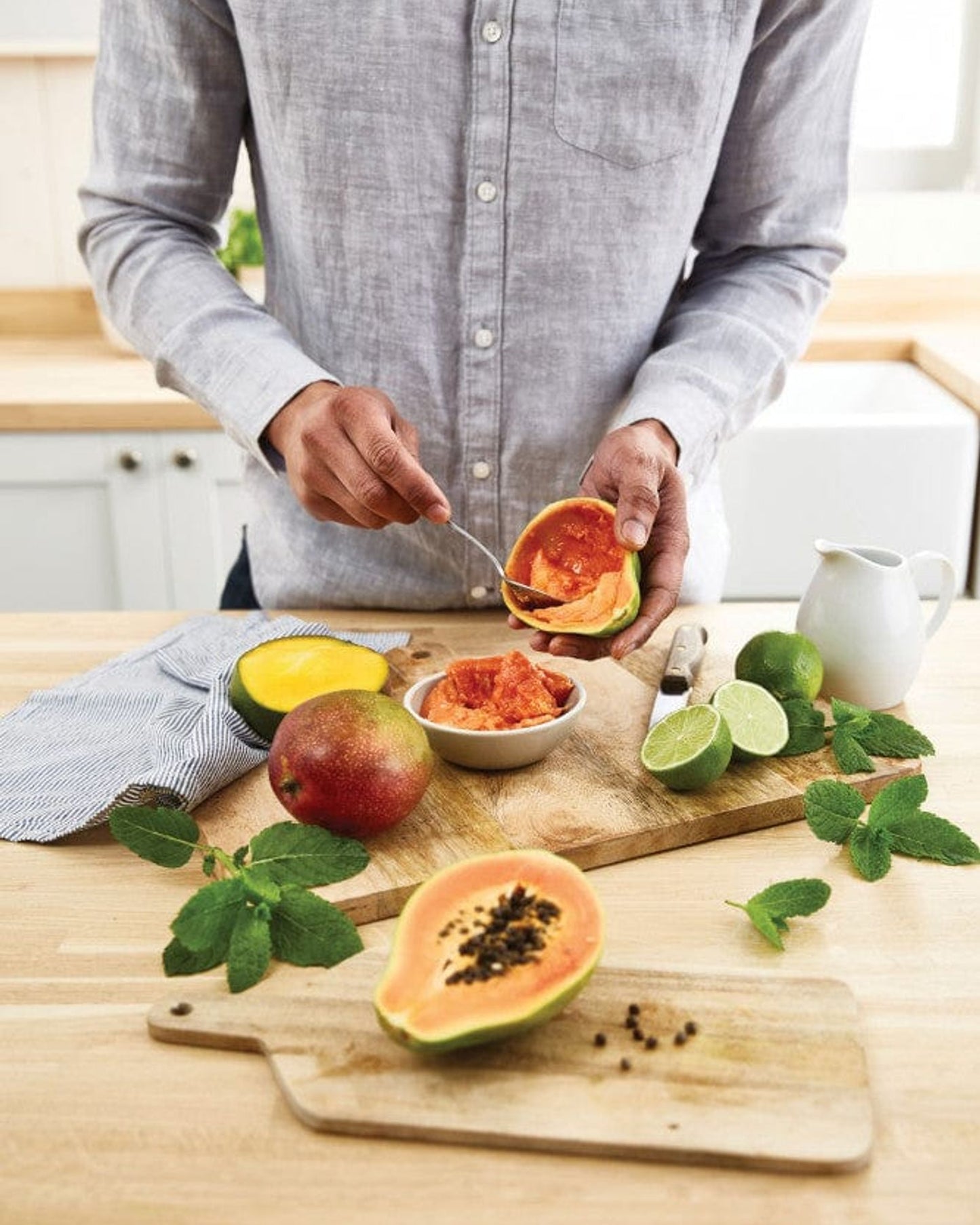 خلاط كينوود مع مطحنة متعددة سعة 1.5 لتر