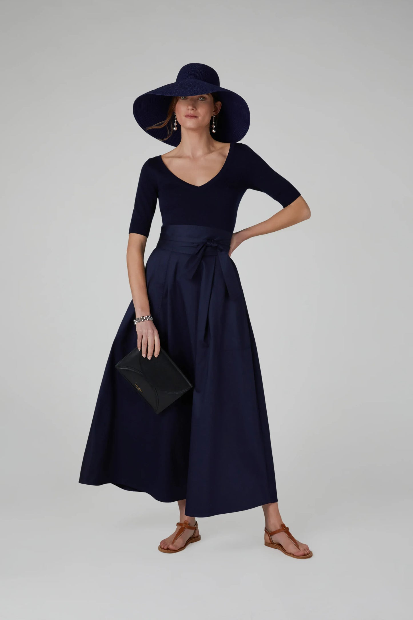 Hattie V Neck Knitted Jumper Merino Wool in Navy