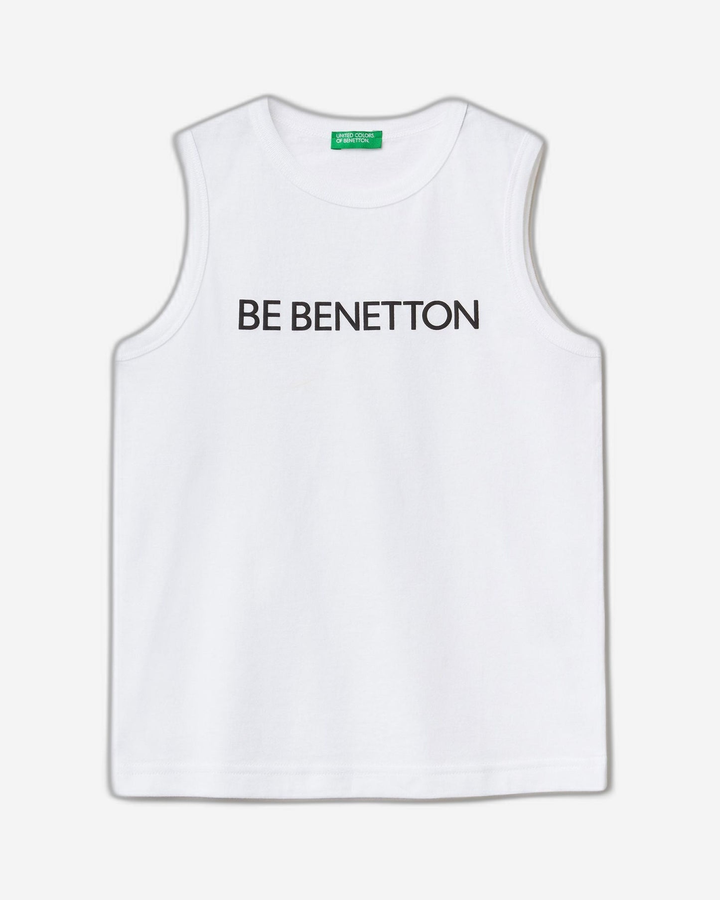 تانك توب مصنوع من القطن العضوي بنسبة 100% مع شعار