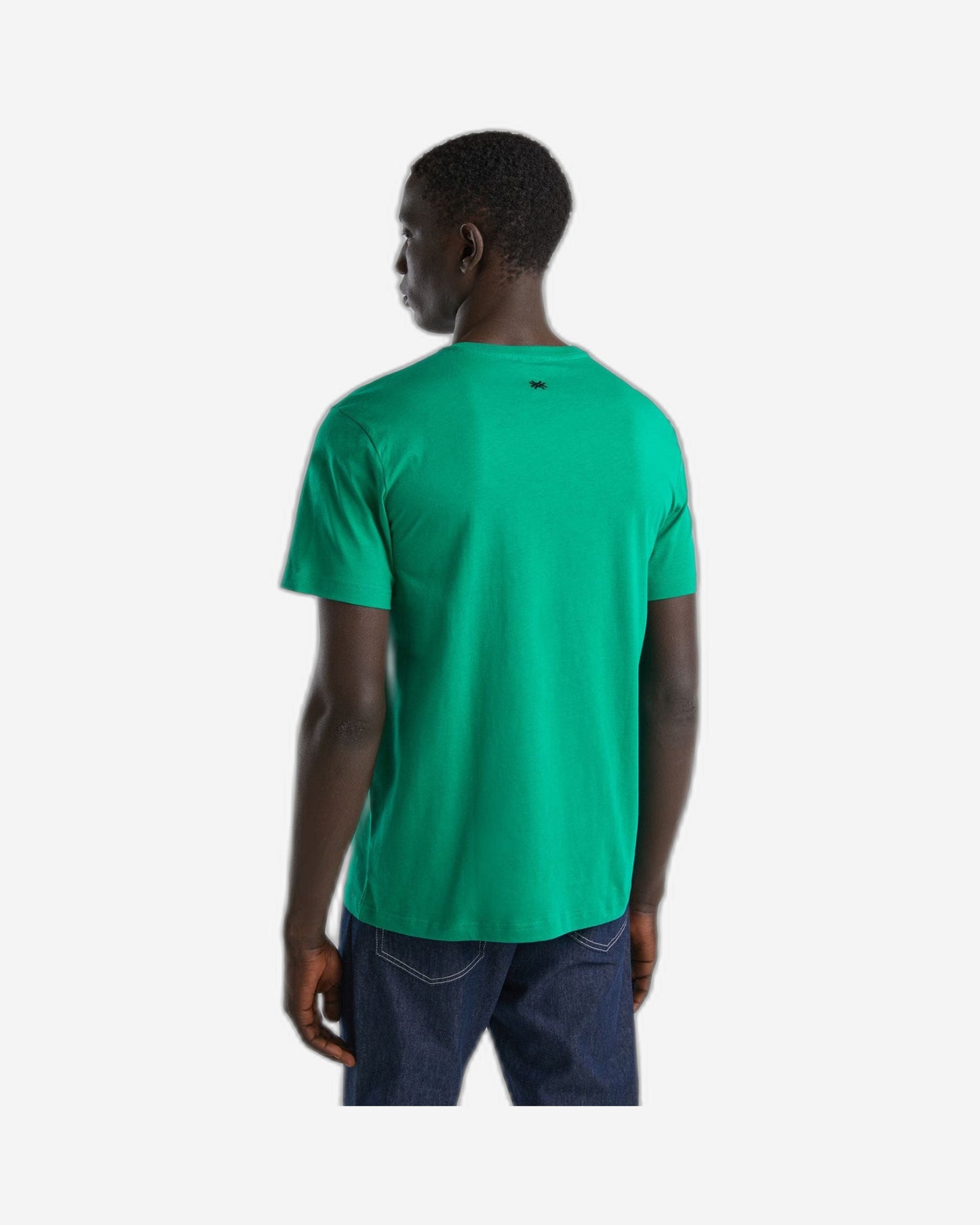 تي شيرت بطباعة نصية