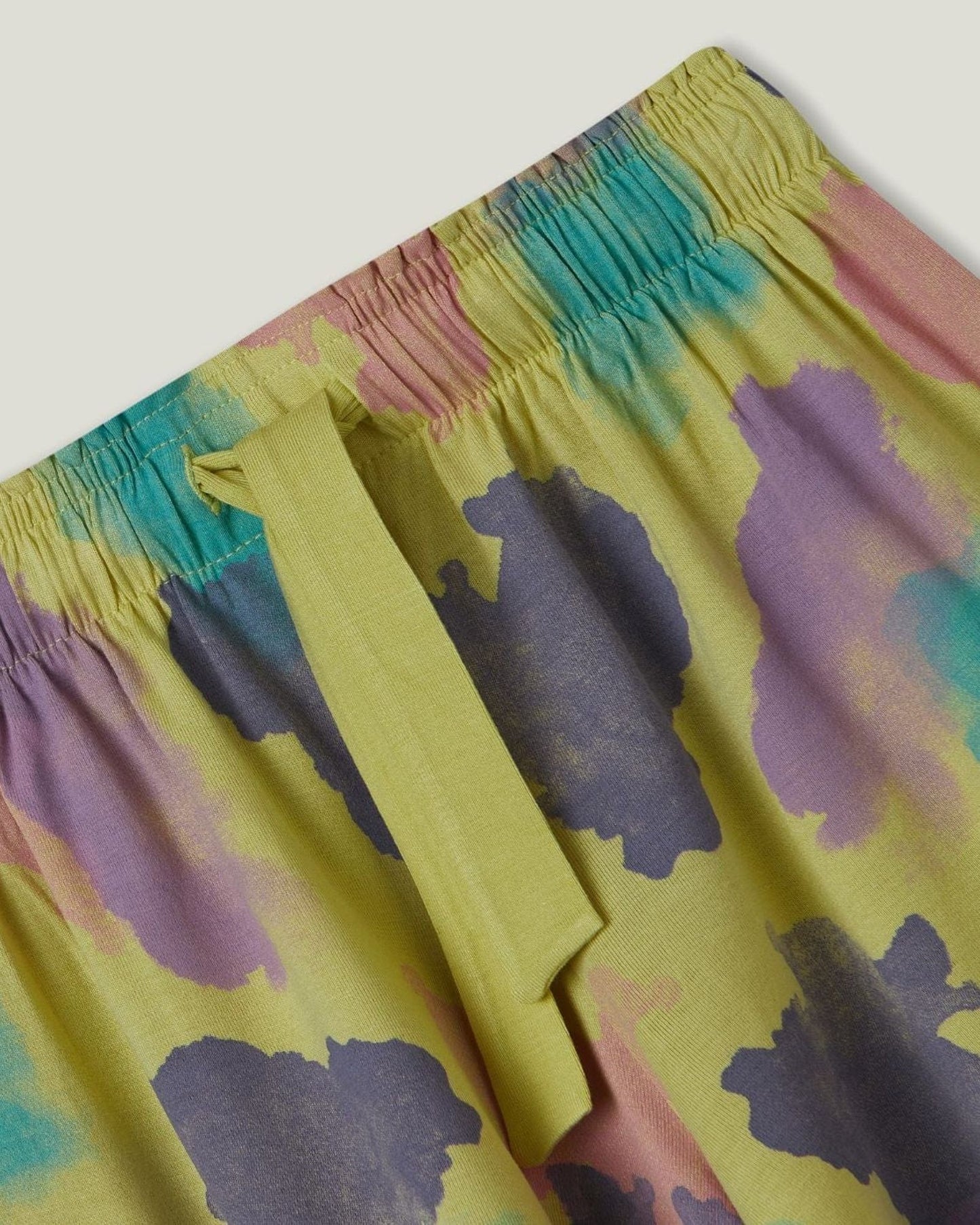 برمودا بمظهر صبغ التعادل