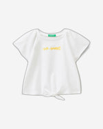 تي شيرت بطبعة لامعة وعقدة