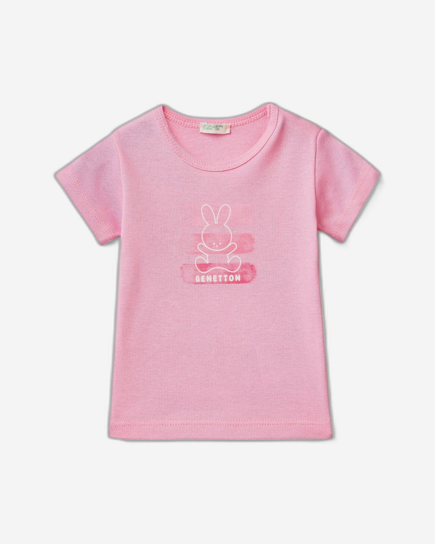 تي شيرت مصنوع من القطن العضوي بنسبة 100%