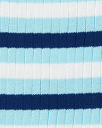 تنورة قصيرة مخططة