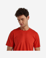 تي شيرت من القطن المرن