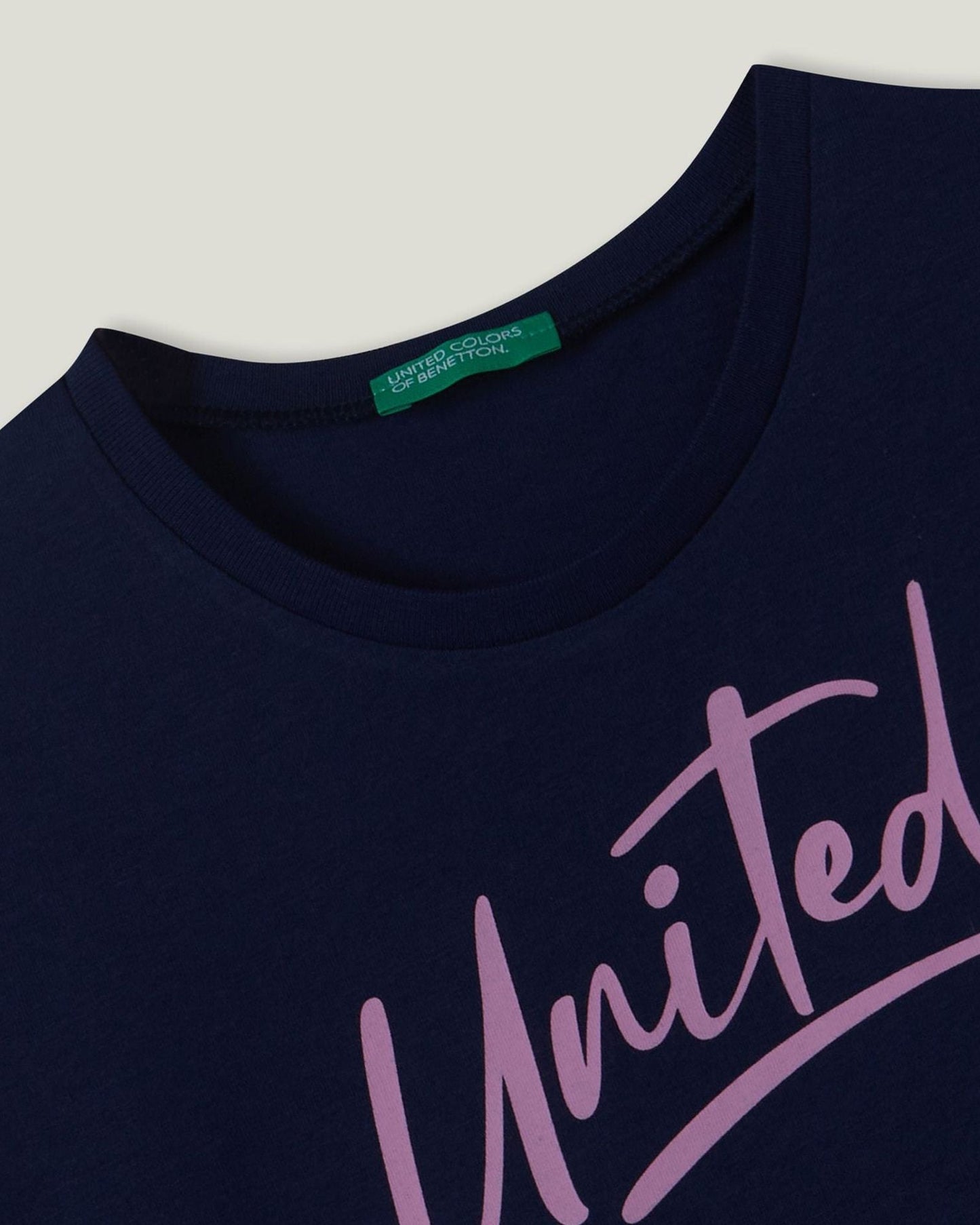 تي شيرت قطني 100% مع شعار