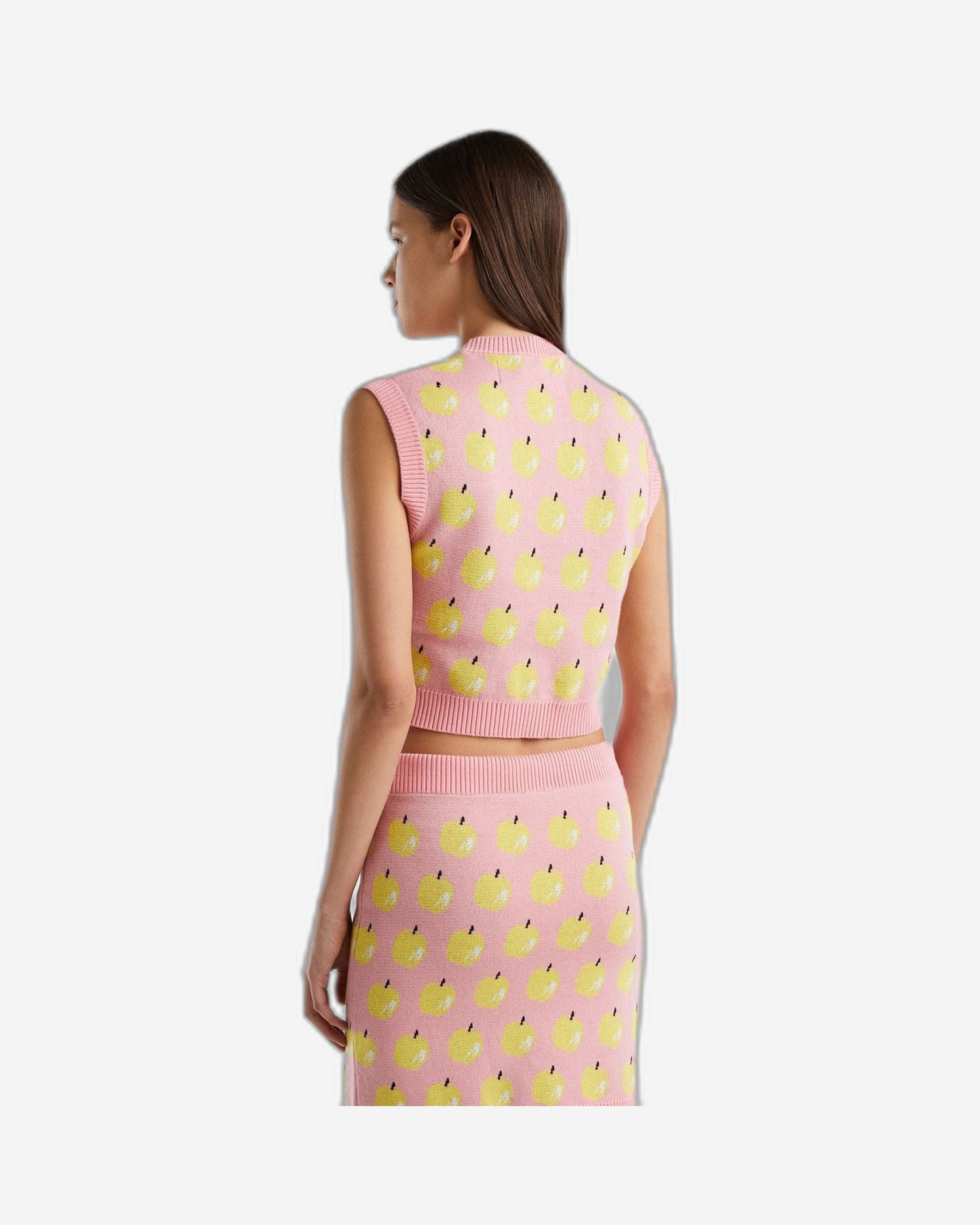 سترة بنقشة فاكهة