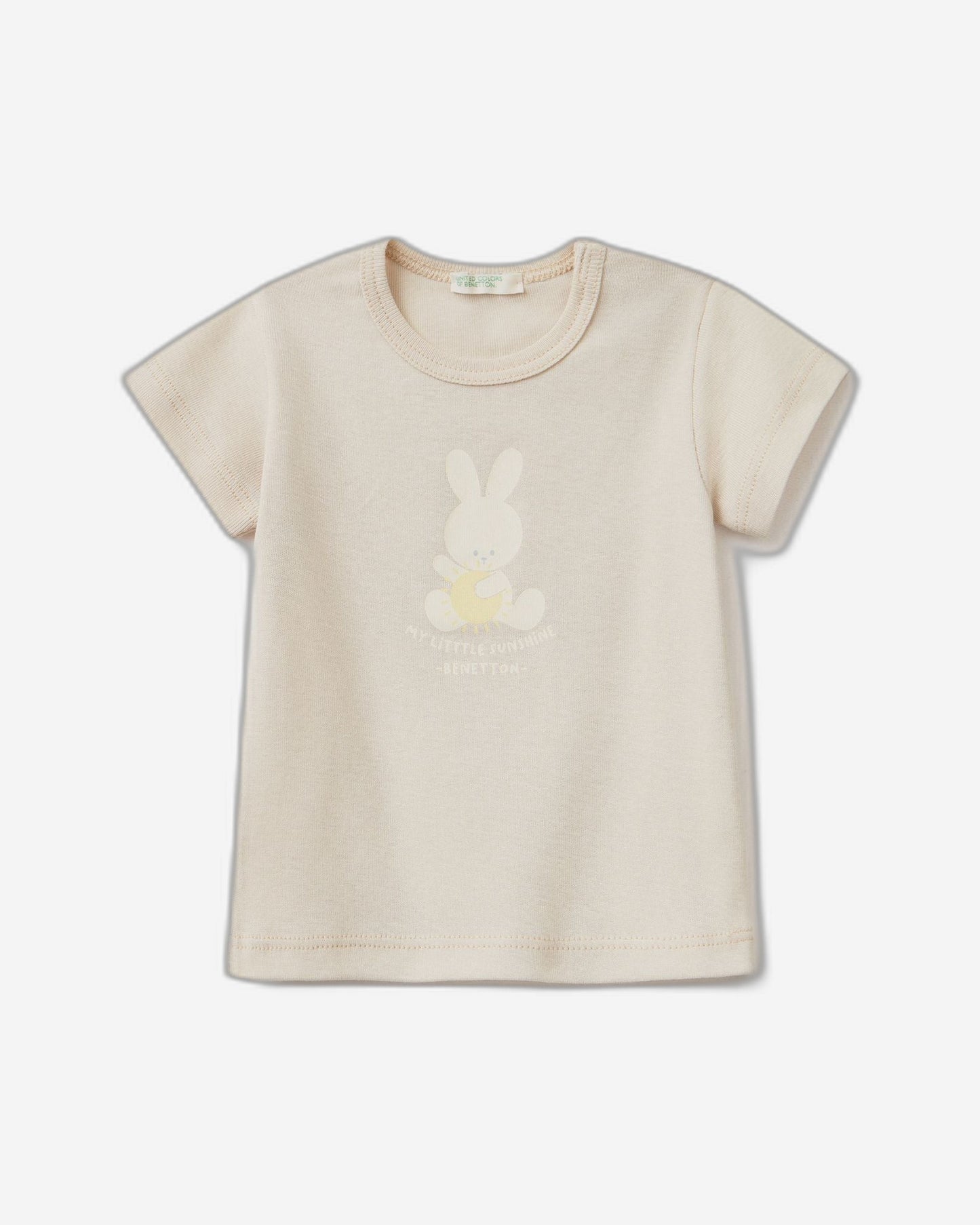 تي شيرت مصنوع من القطن العضوي بنسبة 100%