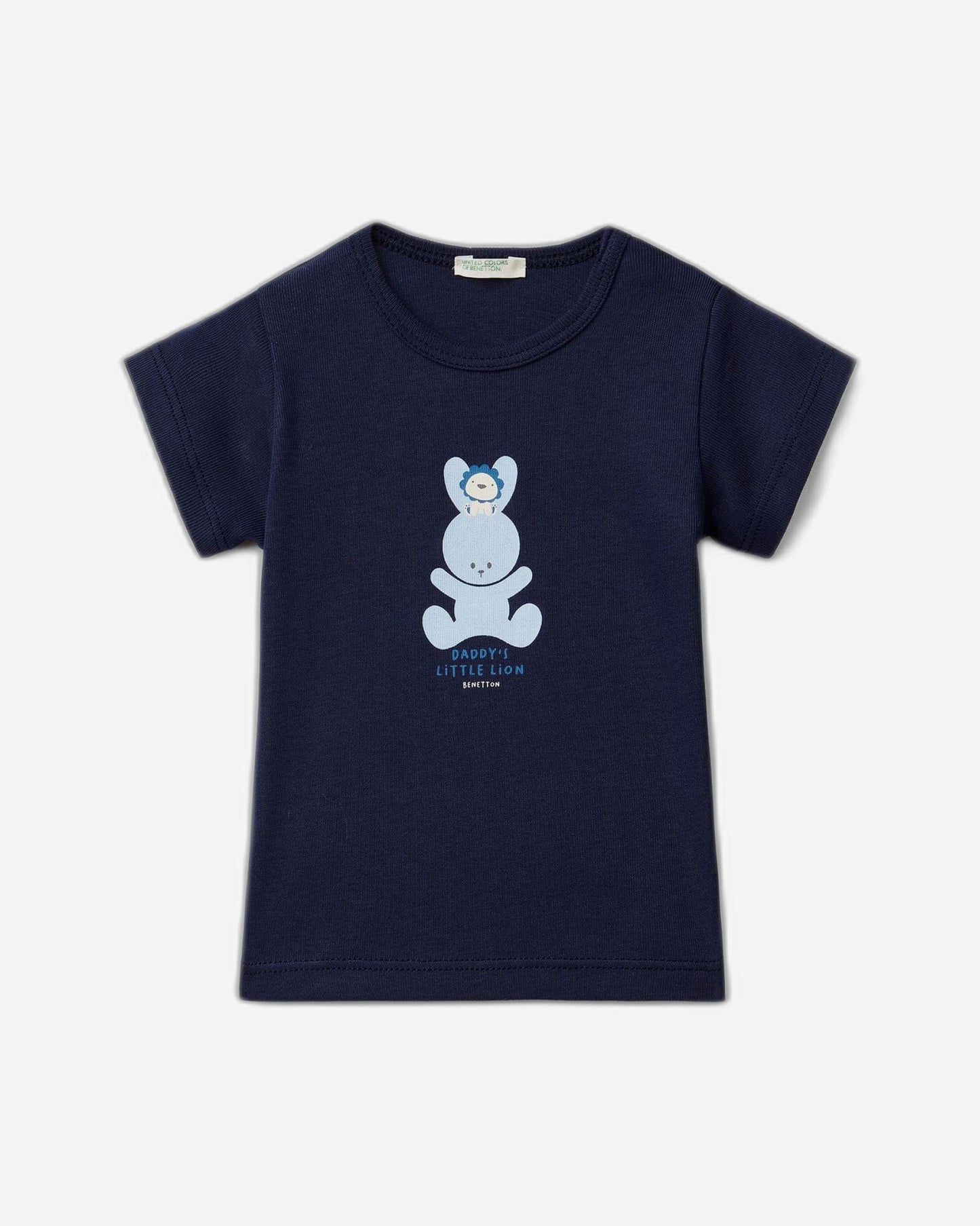 تي شيرت مصنوع من القطن العضوي بنسبة 100%